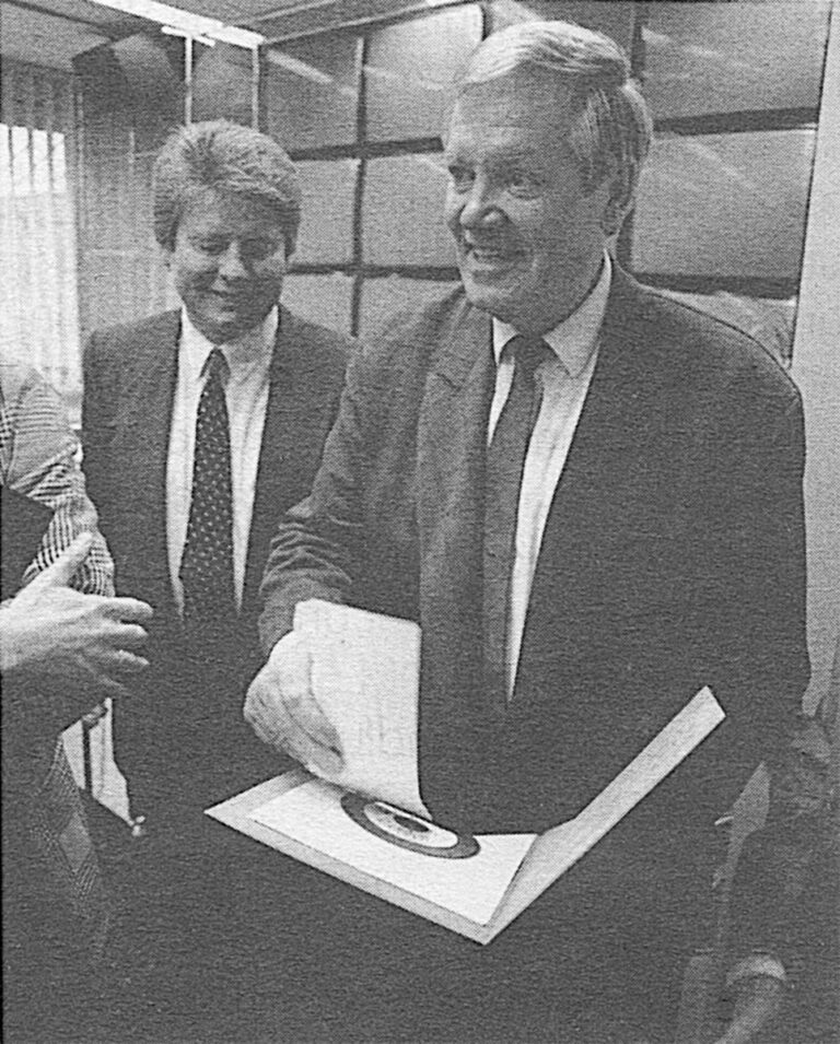 Preisübergabe an Wim Thoelke