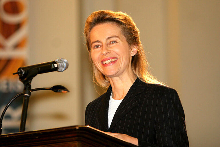 Bundesfamilienministerin Ursula von der Leyen